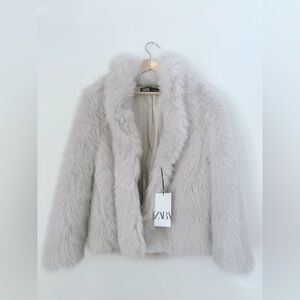 Zara Faux Fur Coat in off white